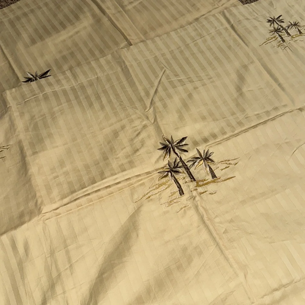 Excellent Palm Tree-Embroidered Tan King Duvet & 2 King Cases - Croscill Quality